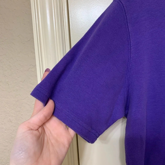 Vintage Embroidered Tee - Picture 2 of 6